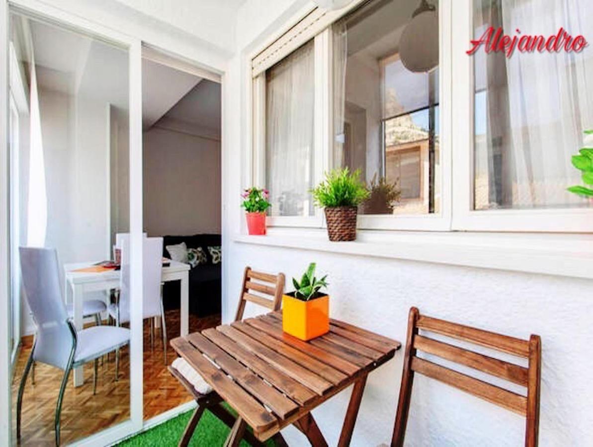 Alexander Apartments Аліканте Екстер'єр фото