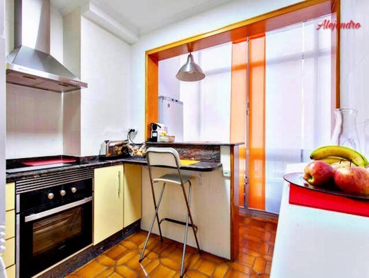 Alexander Apartments Аліканте Екстер'єр фото