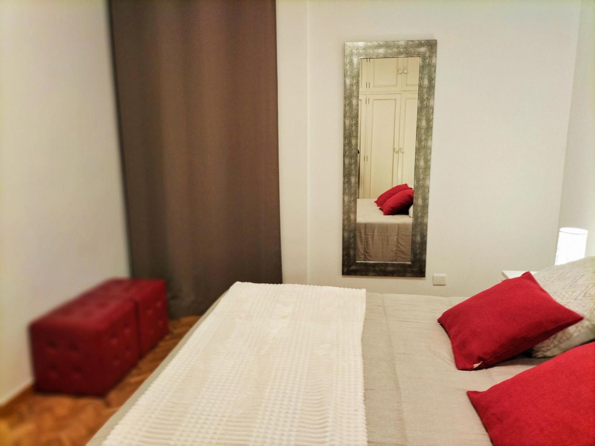 Alexander Apartments Аліканте Екстер'єр фото